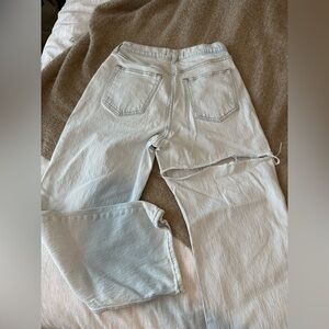 A&F very light wash 28/6 baggy